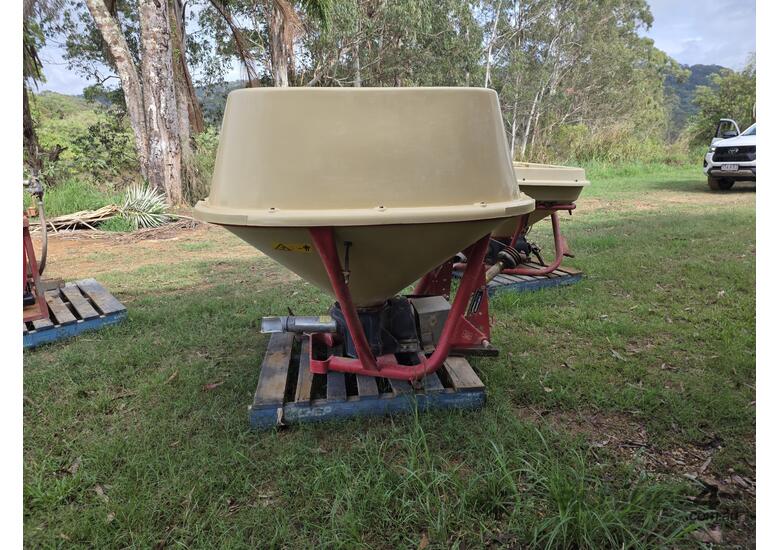 Vicon Fertiliser Spreader