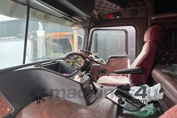 2007 Kenworth K104 Prime Mover