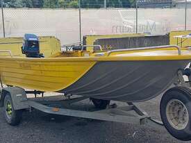 Bermuda 395 Discovery - picture0' - Click to enlarge