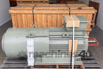 400 kw 535 hp 4-pole 1490 rpm 415 volt 355L IP56 AC Electric Motor Toshiba Model ATB-SV01 D355Ld  
