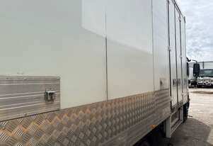 2019 Isuzu FRR 110-260 Refrigerated Pantech