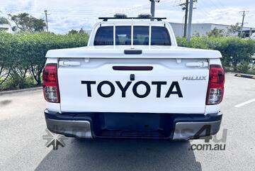 2022 Toyota Hilux SR Diesel (Ex Lease)