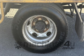 2013 Hino 300 616 Crew Cab Table Top