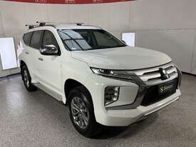 2020 Mitsubishi Pajero Sport GLX Diesel - picture2' - Click to enlarge