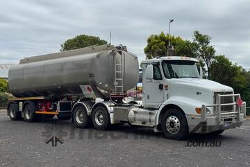 2006 INTERNATIONAL C SERIES PRIME MOVER W/- 2007 O