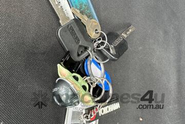 2003 Volvo FM9 340 4x2 Prime Mover