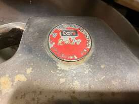 AFM112 - Qty x 3 Hook Jibs With Quick Release - picture0' - Click to enlarge