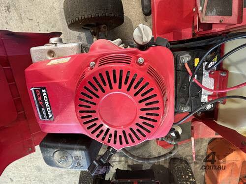 2019 Cox 3500 Stockman Ride-On Mower (Located Kerang, VIC)