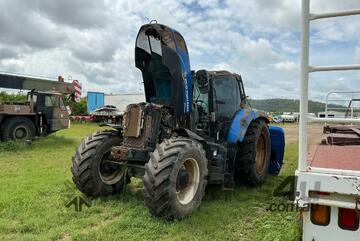 2015 New Holland T7-200 Tractor