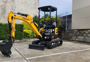 U17 Yuchai Mini Excavator 1.7T - Inc 3 Buckets