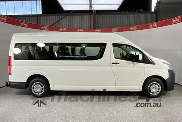 2020 Toyota Hiace Commuter Diesel