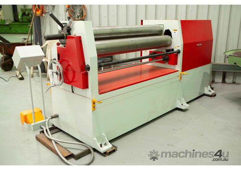 METALMASTER 1300MM X 5MM CAPACITY PLATE ROLLS