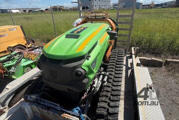 2017 MDB Green Climber LV600 Ready to Work | Attachments & Trailer Included!