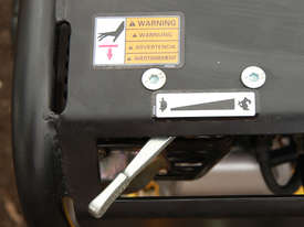 FORWARD PLATE COMPACTORS - picture2' - Click to enlarge