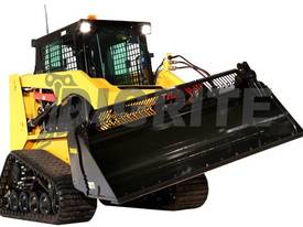 NEW DIGGA SKID STEER TILT ATTACH - picture0' - Click to enlarge