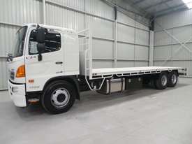 Hino GH 1728-500 Series Tray Truck - picture0' - Click to enlarge