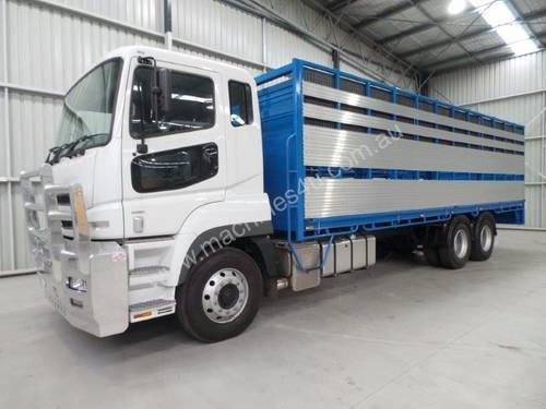 Fuso FV54 Stock/Cattle crate Truck