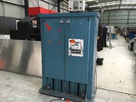 Elephant Foot Vertical Baler. VGC. - picture0' - Click to enlarge