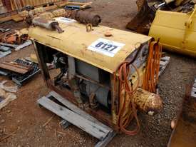 Lincoln 400AS Diesel Generator / Welder *CONDITIONS APPLY* - picture0' - Click to enlarge