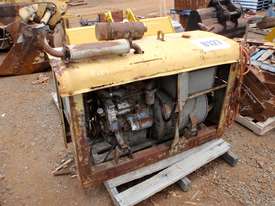 Lincoln 400AS Diesel Generator / Welder *CONDITIONS APPLY* - picture1' - Click to enlarge