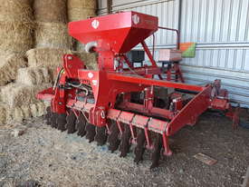 Plough,air seeder, rippers,disc all in one  - picture0' - Click to enlarge