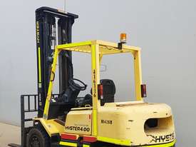 4T Counterbalance Forklift - Low Hours - picture0' - Click to enlarge