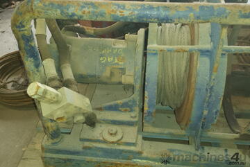   WINCH HYDRAULIC