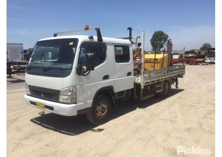 caption 2007 Mitsubishi Canter FE85