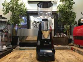 MAZZER ROBUR ELECTRONIC BLACK ESPRESSO COFFEE GRINDER - picture0' - Click to enlarge