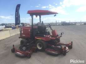 Toro GroundsMaster 4000D - picture2' - Click to enlarge
