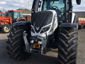 Valtra  T234D FWA/4WD Tractor - picture1' - Click to enlarge