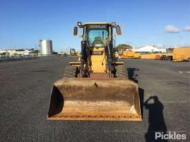 2002 Caterpillar IT24F - picture1' - Click to enlarge