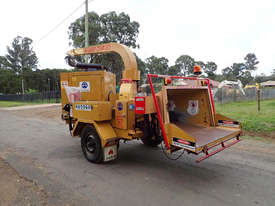 Austchip 225 Wood Chipper Forestry Equipment - picture2' - Click to enlarge