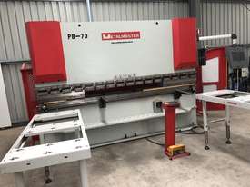 CNC PRESS BRAKE MACHINE 6 MONTHS OLD, AS NEW  - picture0' - Click to enlarge