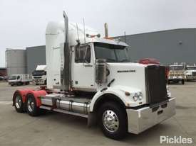 2012 Western Star 4800FX Stratosphere - picture0' - Click to enlarge