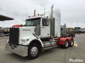 2012 Western Star 4800FX Stratosphere - picture2' - Click to enlarge