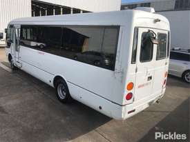 2013 Mitsubishi ROSA BUS - picture2' - Click to enlarge