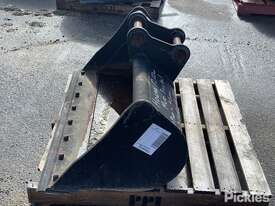 1200mm Hogan Mud Bucket - picture0' - Click to enlarge