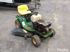 John Deere STX38 - picture0' - Click to enlarge