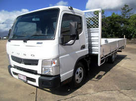 Mitsubishi Canter 615 Tray Truck - picture0' - Click to enlarge