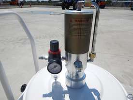 Ashita 13QB02 Air Grease Pump - picture0' - Click to enlarge