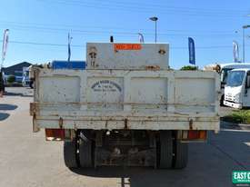 2006 ISUZU FRR 500 LONG Tipper   - picture2' - Click to enlarge