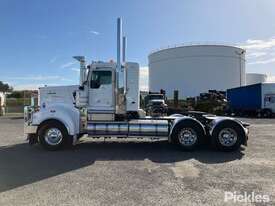 2002 Kenworth T904 - picture1' - Click to enlarge