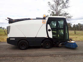 MacDonald Johnston CN201 Sweeper Sweeping/Cleaning - picture0' - Click to enlarge