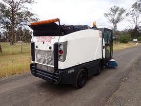 MacDonald Johnston CN201 Sweeper Sweeping/Cleaning - picture1' - Click to enlarge