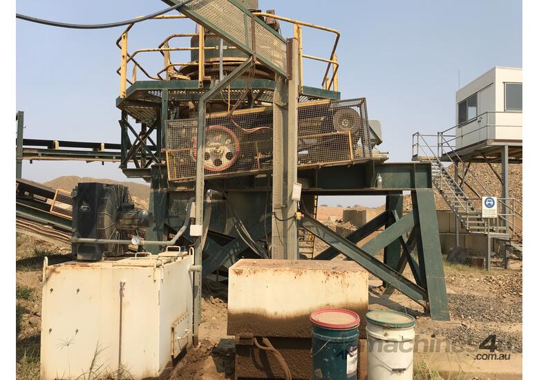 caption 2006 MINYU MCC45H CONE CRUSHER