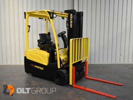 Hyster J1.8XNT Battery Electric Forklift Container Mast 4 Functions 2013 Model 4.6m Lift Height - picture2' - Click to enlarge