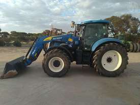 New Holland T7070 - picture2' - Click to enlarge
