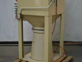 Heavy duty dust extractor with shaker - picture1' - Click to enlarge
