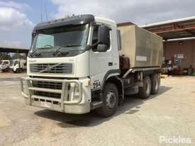 2007 Volvo FM300 - picture2' - Click to enlarge